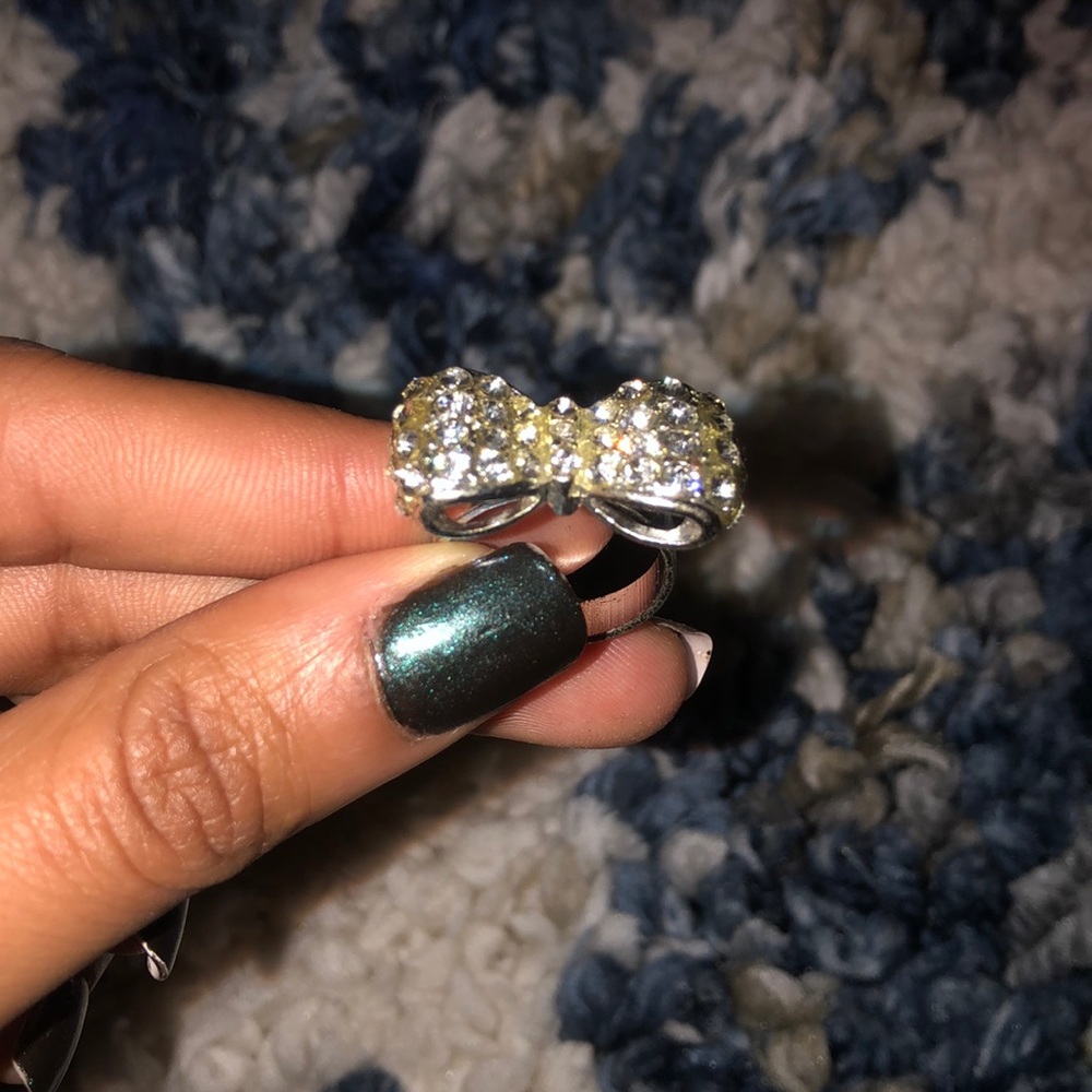 Bow ring